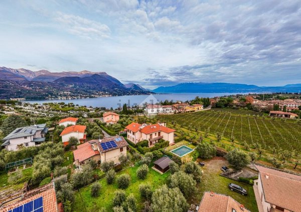 appartamento in vendita a San Felice del Benaco in zona Portese