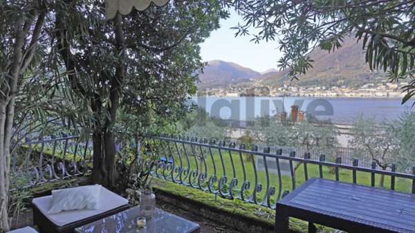 appartamento in vendita a San Felice del Benaco in zona Cisano