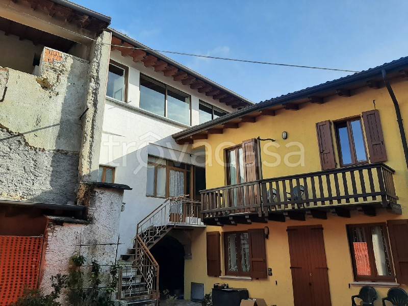 appartamento in vendita a San Felice del Benaco in zona Portese