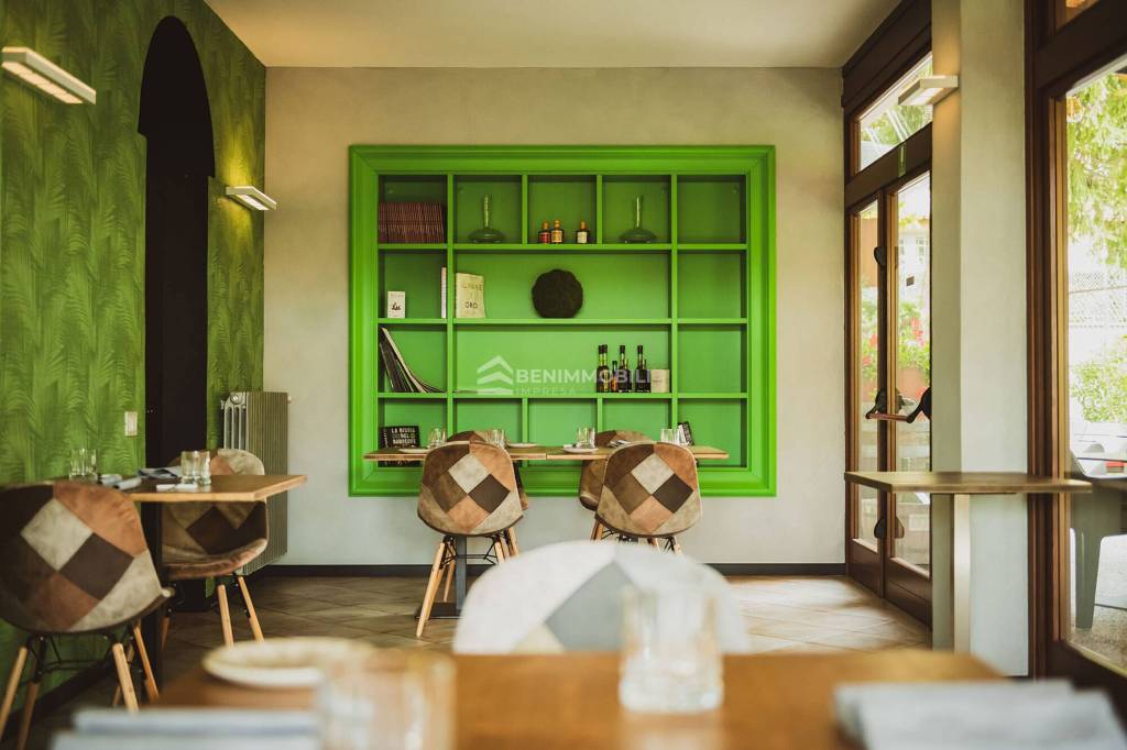 negozio in vendita a San Felice del Benaco