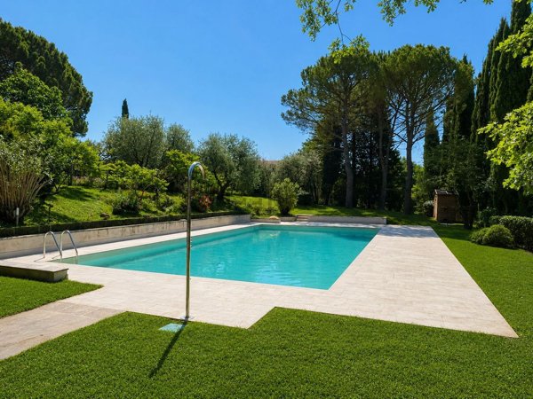 casa indipendente in vendita a San Felice del Benaco