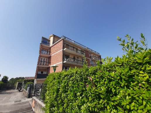 appartamento in vendita a San Felice del Benaco in zona Portese