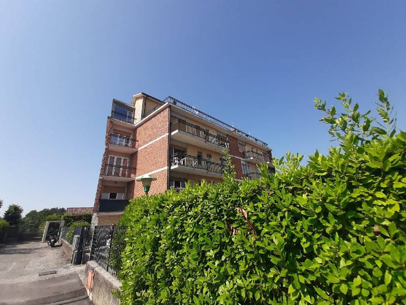 appartamento in vendita a San Felice del Benaco in zona Portese
