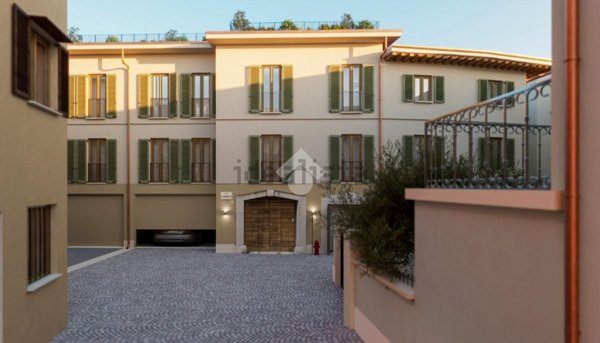 appartamento in vendita a San Felice del Benaco in zona Portese