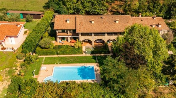 appartamento in vendita a San Felice del Benaco in zona Portese