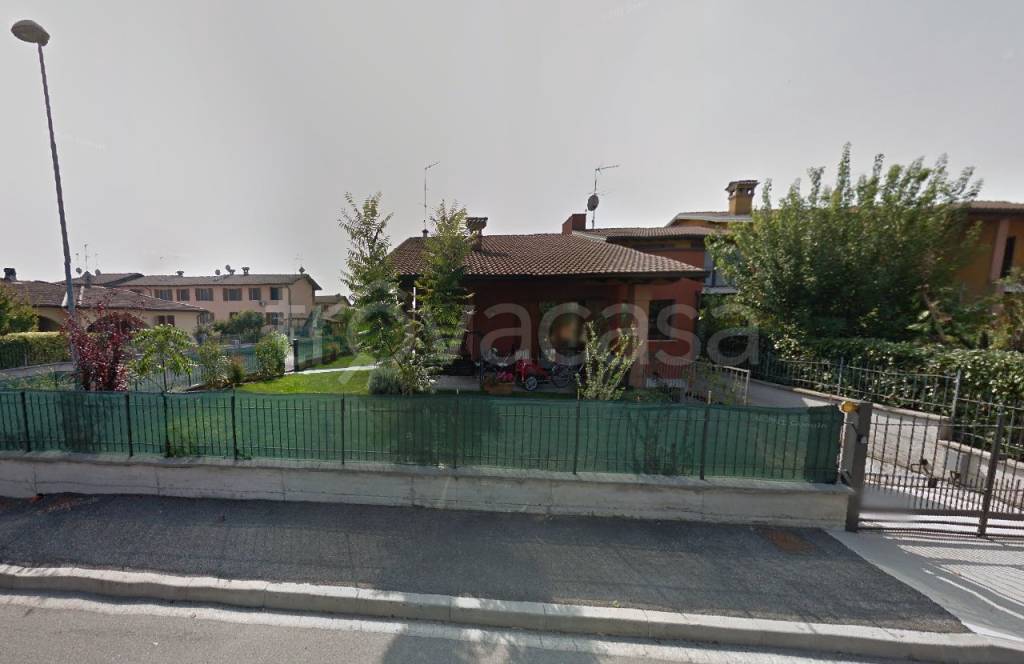casa indipendente in vendita a San Gervasio Bresciano