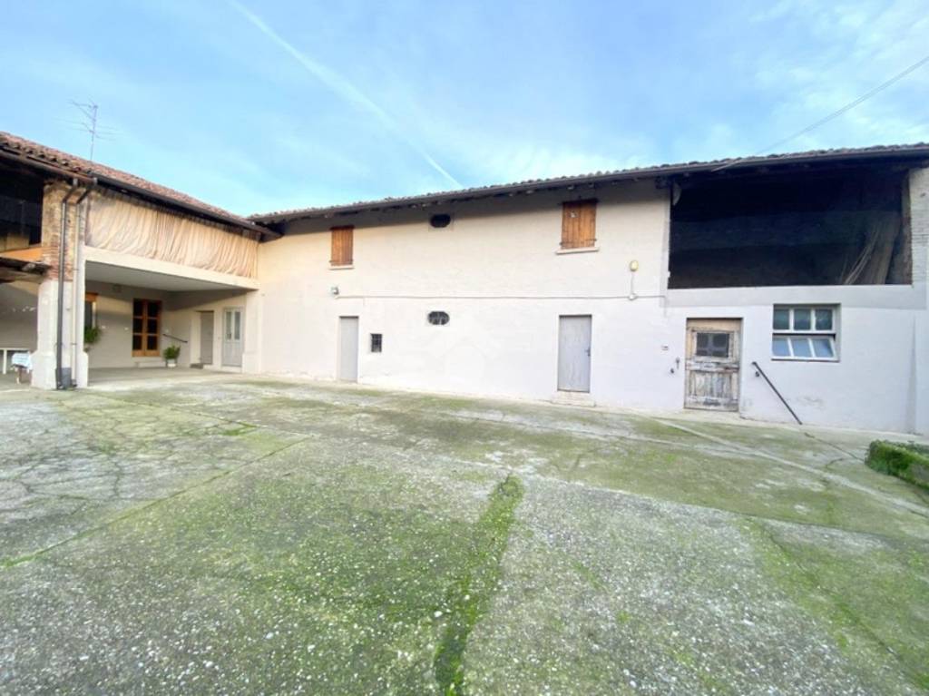 casale in vendita a San Gervasio Bresciano