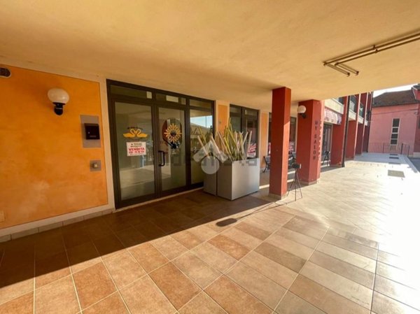 locale commerciale in vendita a San Gervasio Bresciano