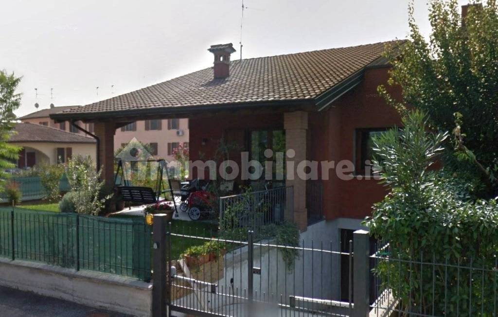 casa indipendente in vendita a San Gervasio Bresciano