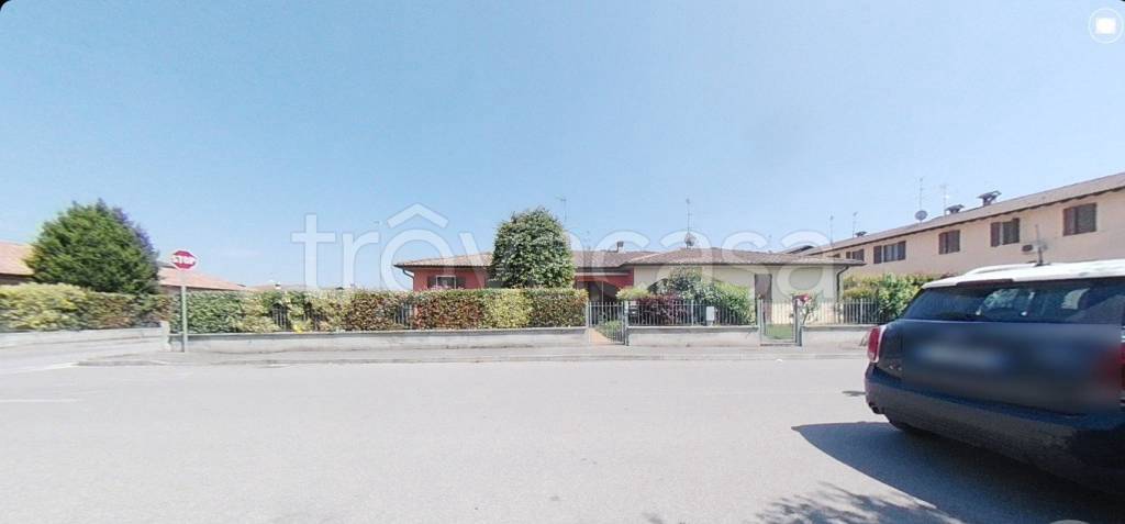 casa indipendente in vendita a San Gervasio Bresciano