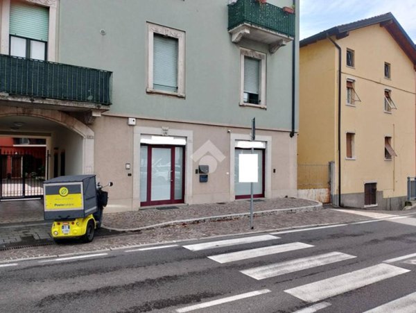 ufficio in vendita a San Zeno Naviglio