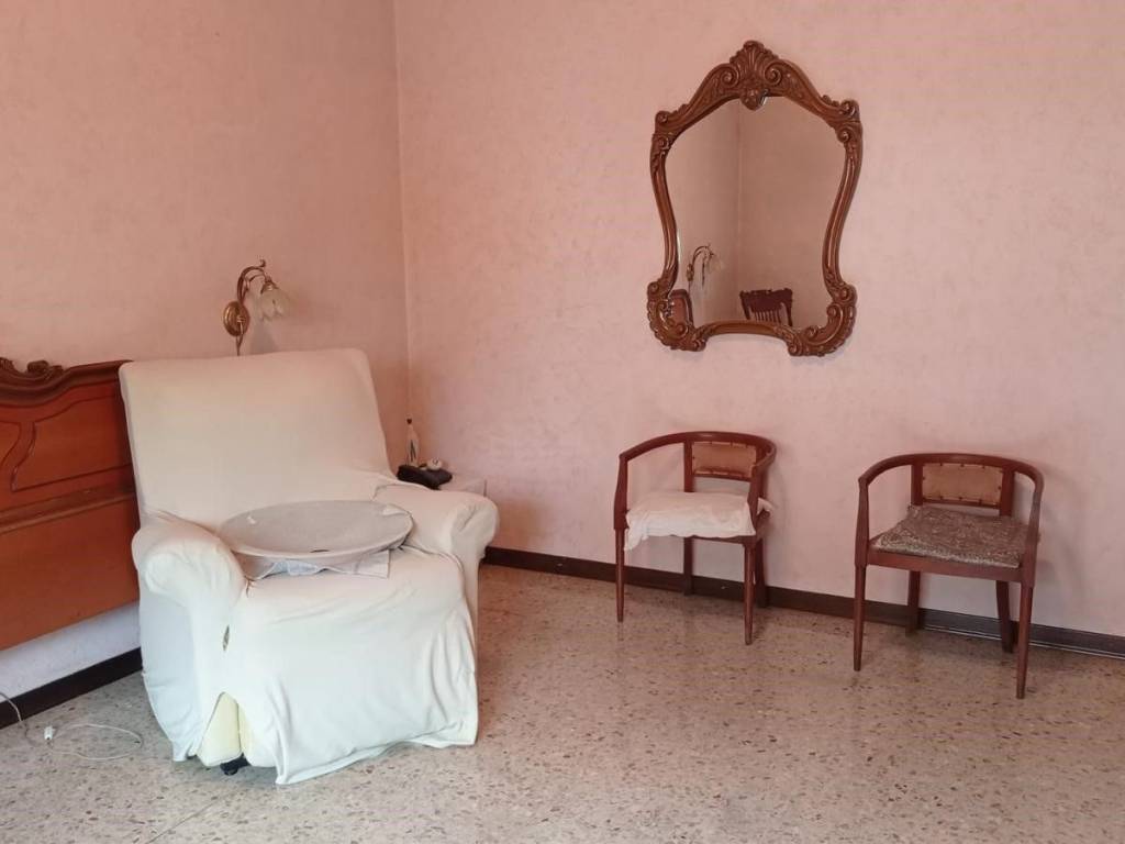 casa indipendente in vendita a San Zeno Naviglio