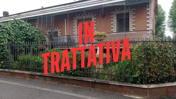 casa indipendente in vendita a San Zeno Naviglio