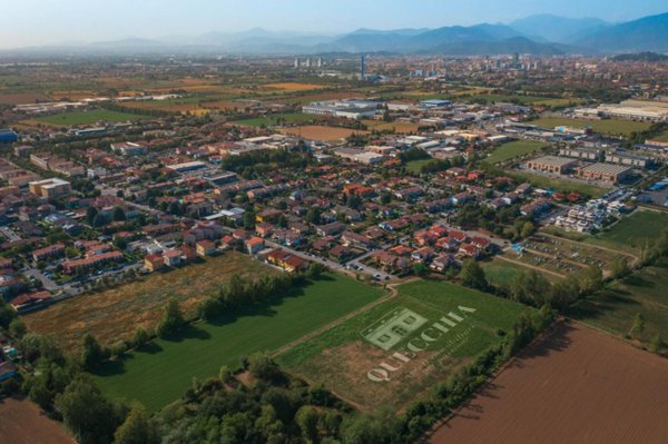 terreno edificabile in vendita a San Zeno Naviglio