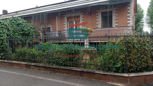 casa indipendente in vendita a San Zeno Naviglio