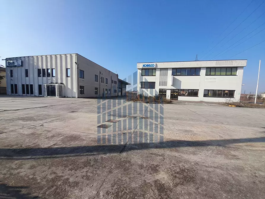 terreno edificabile in vendita a San Zeno Naviglio