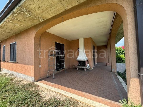 casa indipendente in vendita a San Zeno Naviglio