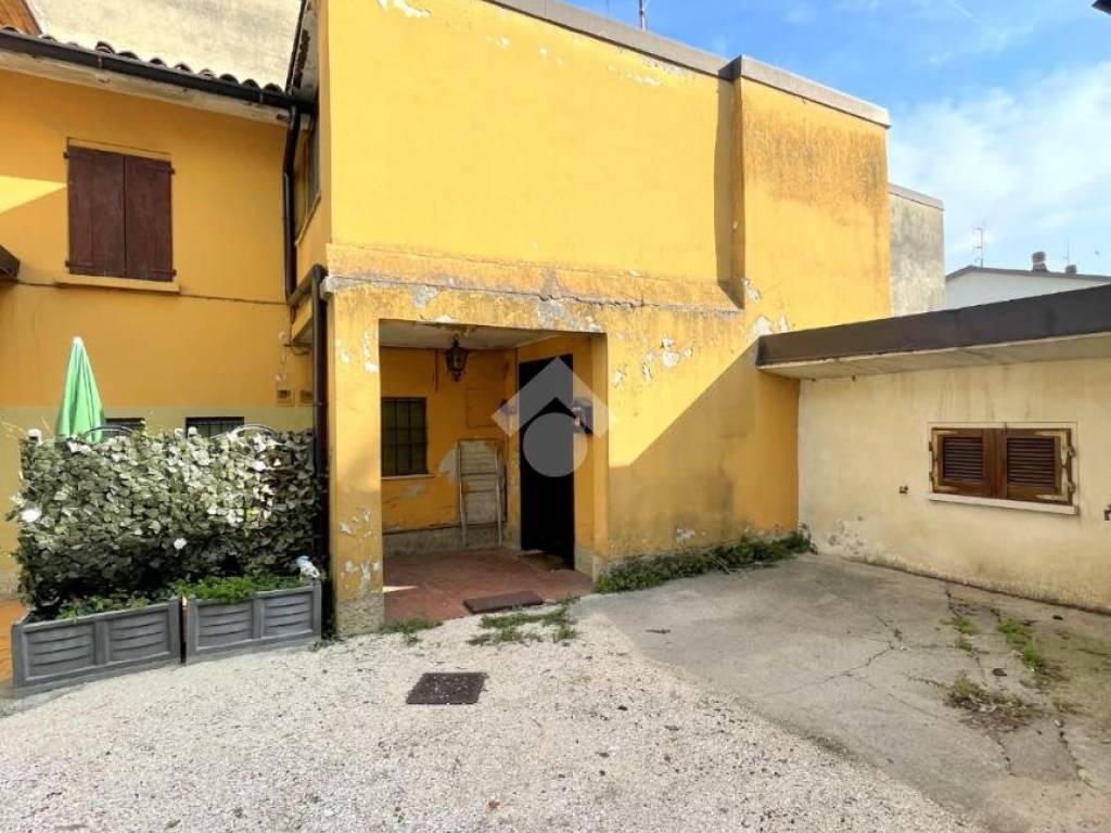 appartamento in vendita a San Zeno Naviglio