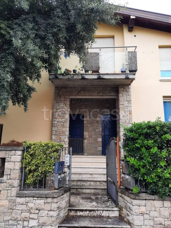appartamento in vendita a San Zeno Naviglio