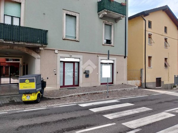 ufficio in vendita a San Zeno Naviglio
