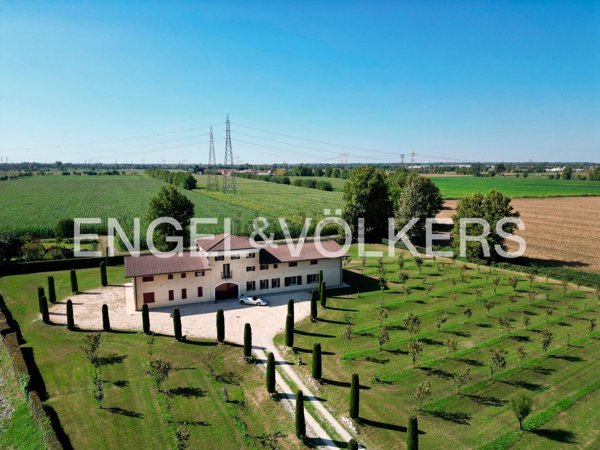 casa indipendente in vendita a San Zeno Naviglio