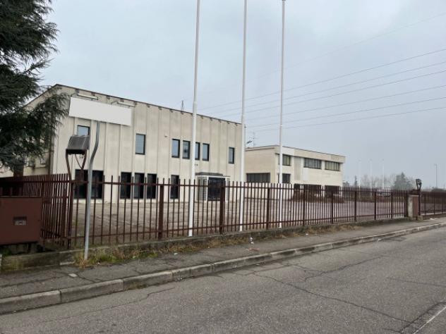 locale commerciale in vendita a San Zeno Naviglio in zona Garza