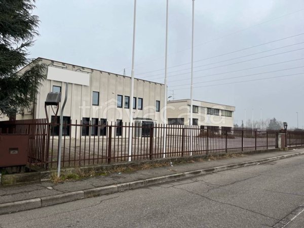 locale commerciale in vendita a San Zeno Naviglio in zona Garza