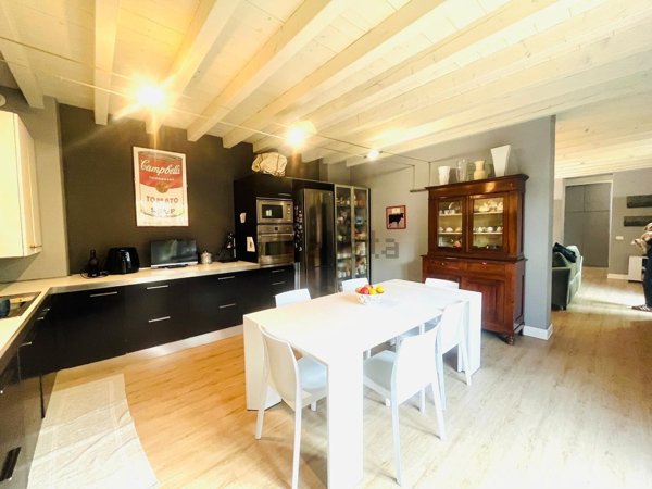 casa indipendente in vendita a San Zeno Naviglio