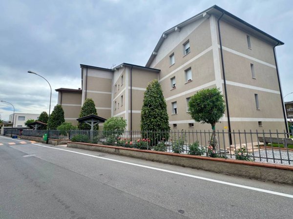 appartamento in vendita a San Zeno Naviglio