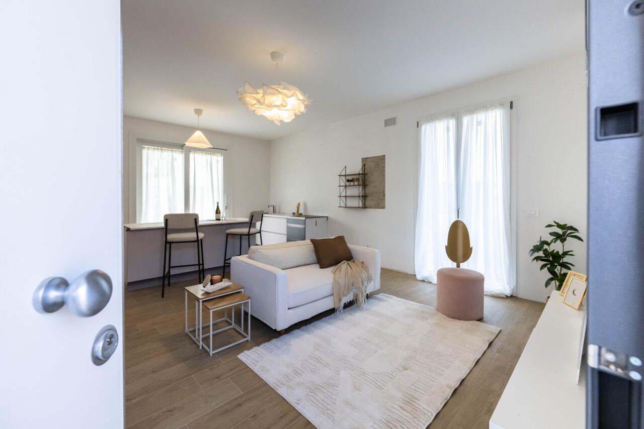 casa indipendente in vendita a San Zeno Naviglio in zona Caselle