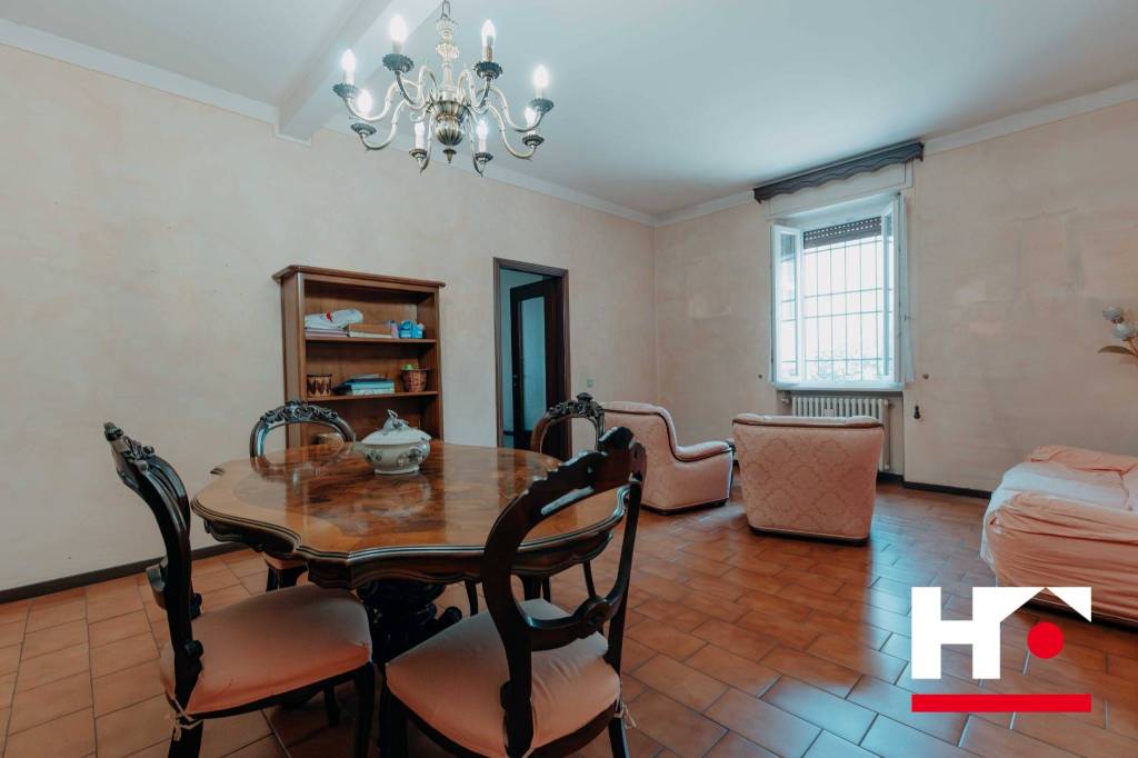 appartamento in vendita a San Zeno Naviglio in zona Caselle