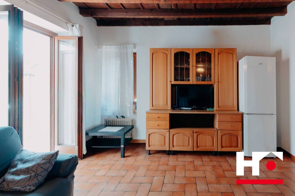 casa indipendente in vendita a San Zeno Naviglio in zona Garza