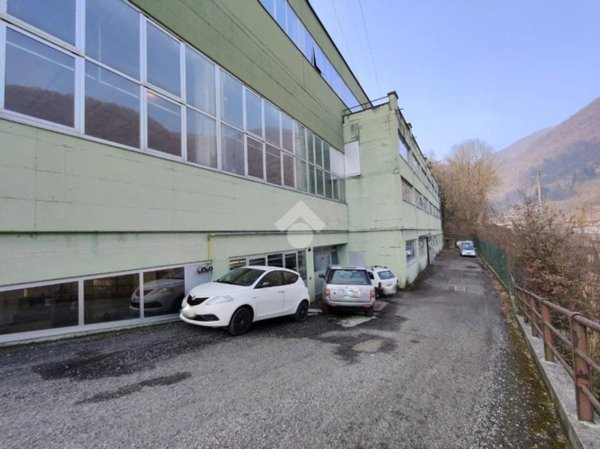 capannone in vendita a Sarezzo