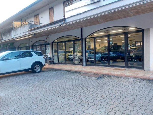 negozio in vendita a Sarezzo