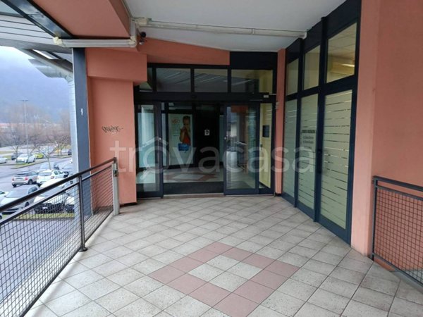 negozio in vendita a Sarezzo