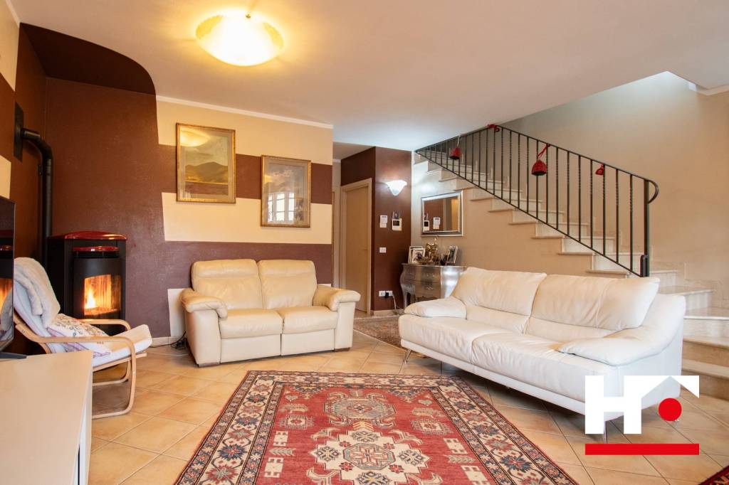 casa indipendente in vendita a Sarezzo