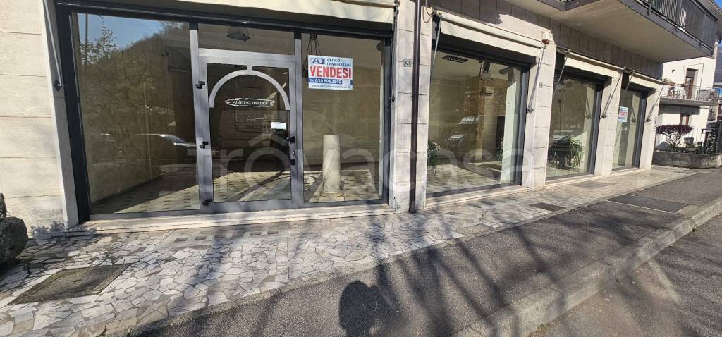 negozio in vendita a Sarezzo