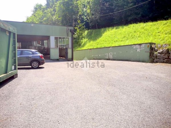 capannone in vendita a Sarezzo