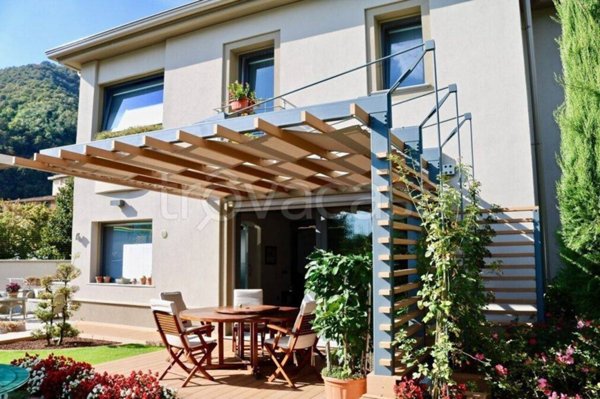 casa indipendente in vendita a Sarezzo