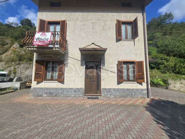 casa indipendente in vendita a Sarezzo