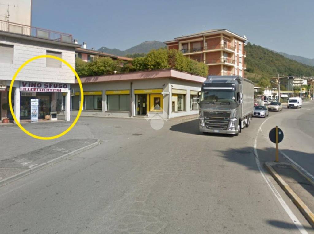 negozio in vendita a Sarezzo