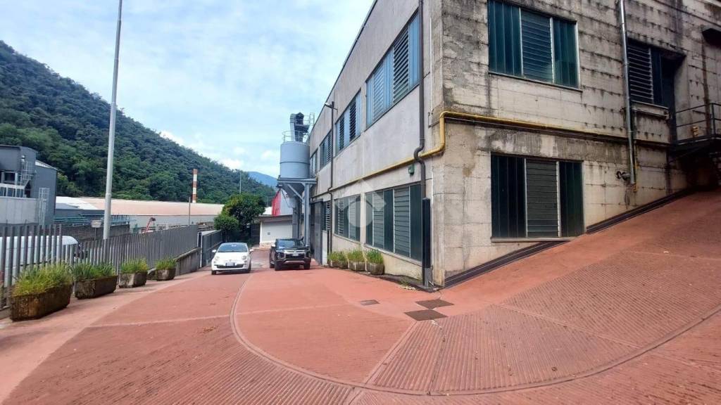 locale commerciale in vendita a Sarezzo