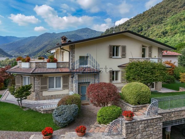 appartamento in vendita a Sarezzo in zona Zanano