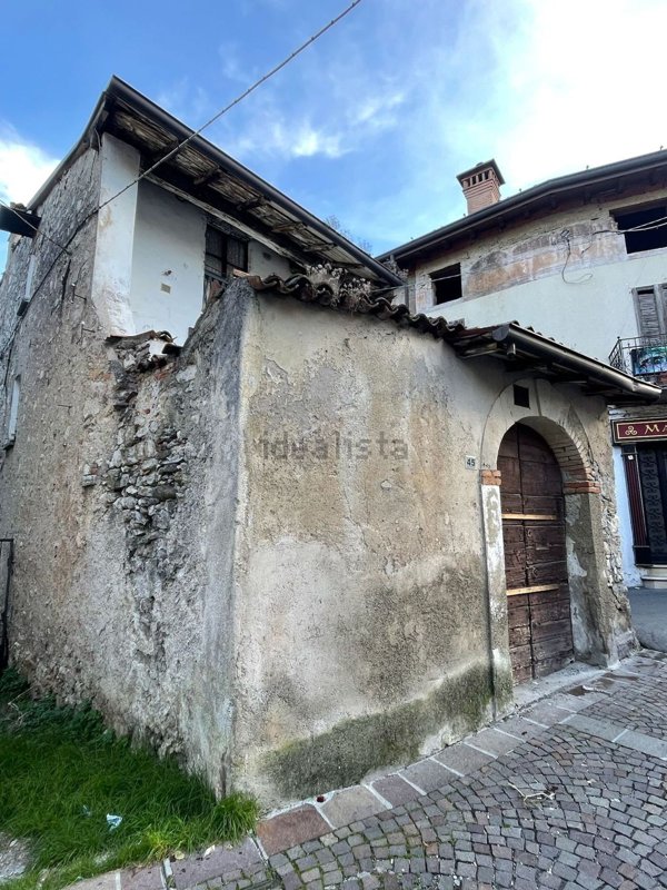 casa indipendente in vendita a Sarezzo