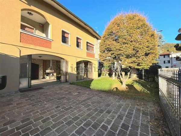 casa indipendente in vendita a Sarezzo