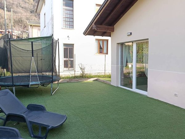 casa indipendente in vendita a Sarezzo