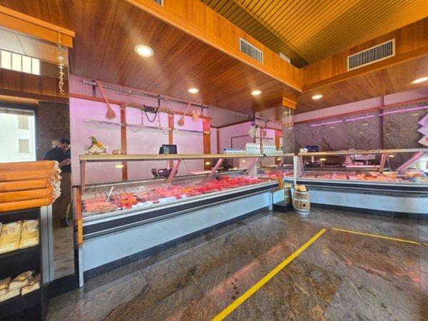 negozio in vendita a Sarezzo