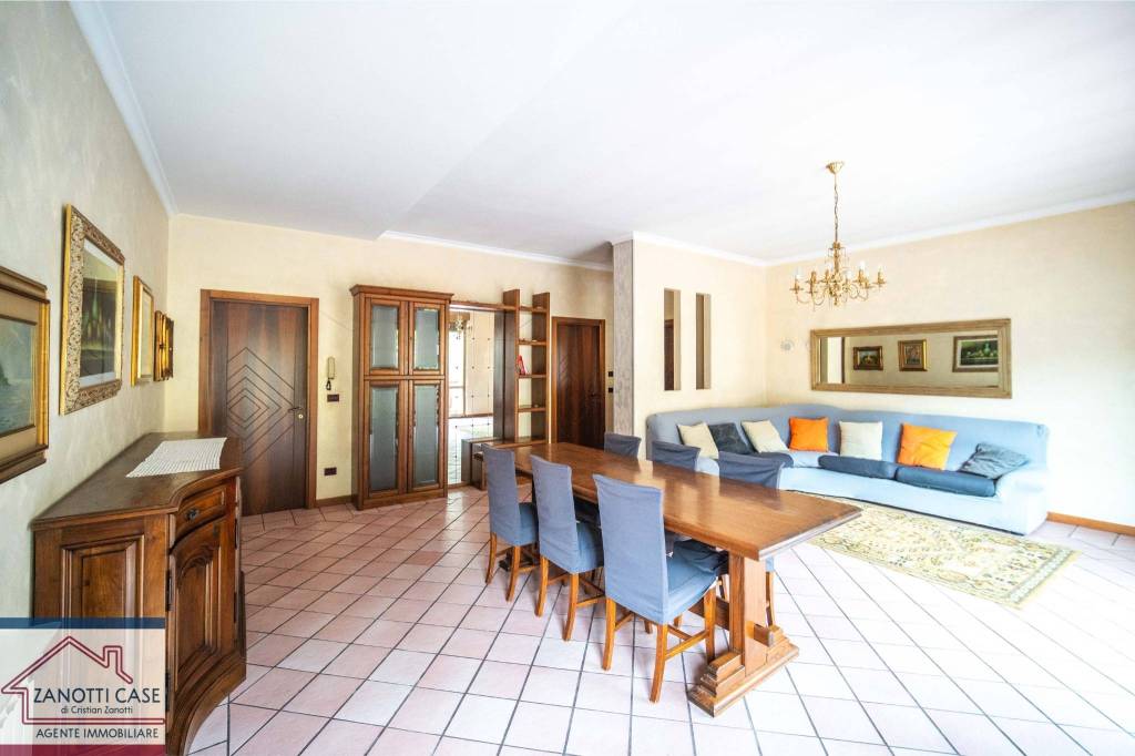 appartamento in vendita a Sarezzo in zona Zanano