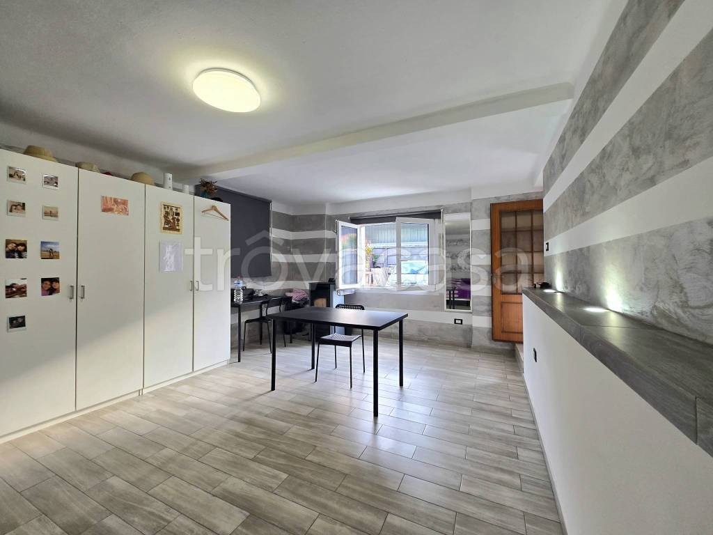 casa indipendente in vendita a Sarezzo