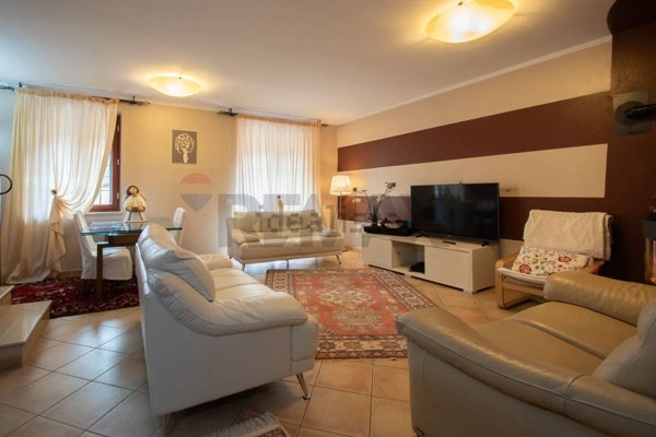 casa indipendente in vendita a Sarezzo